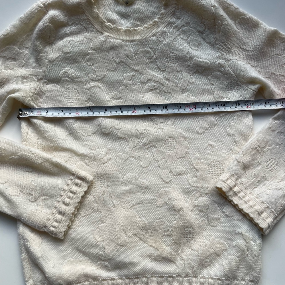 Club Monaco Merino Wool Tonal Floral Textured Sweater Top Small - Picture 4 of 7